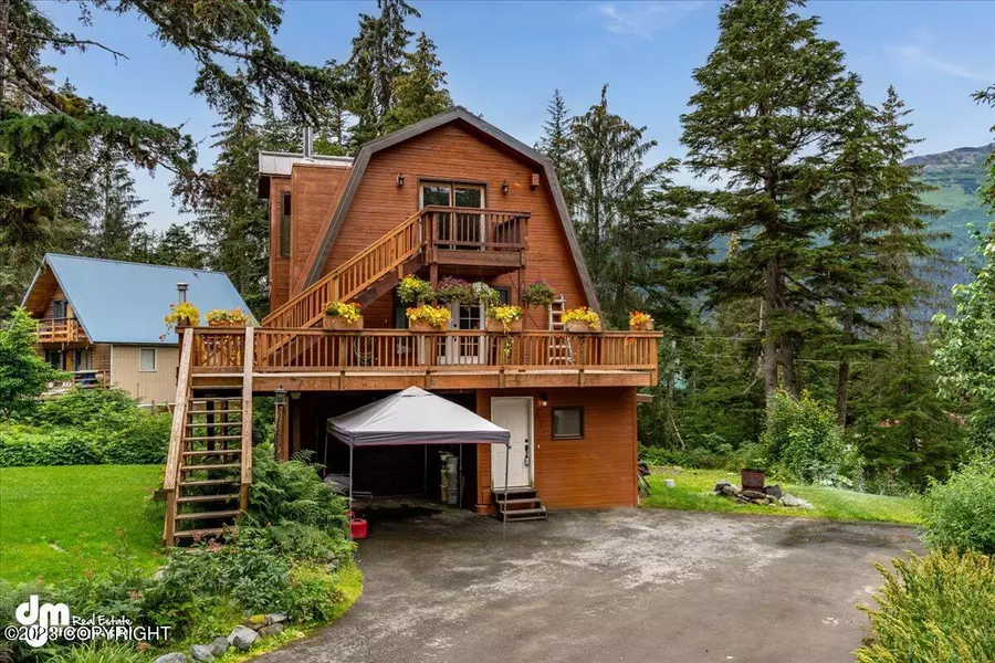 172 St Johann LOOP, Girdwood, AK 99587