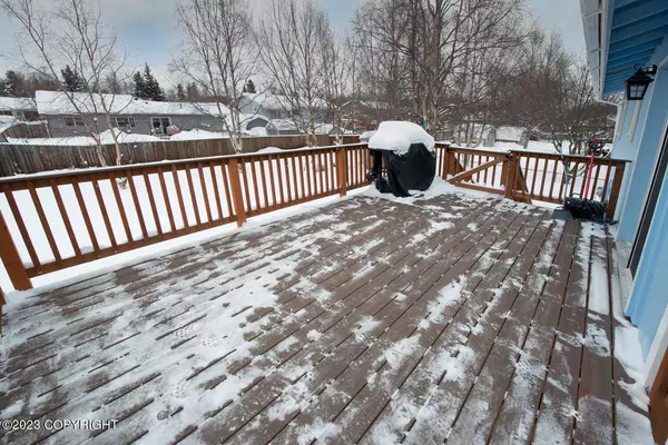 Anchorage, AK 99515,11851 Suncrest DR