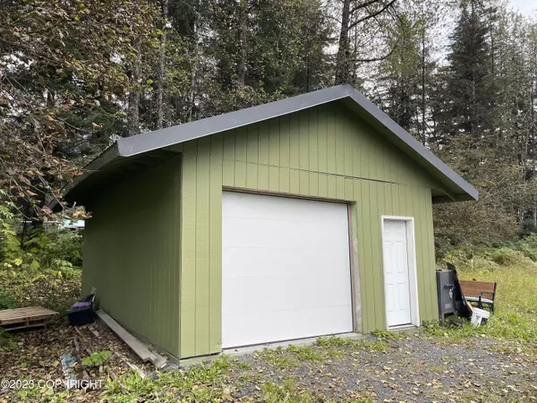 Seward, AK 99664,33605 Rabbit Run LN