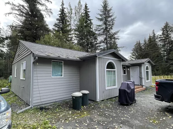 Seward, AK 99664,33605 Rabbit Run LN