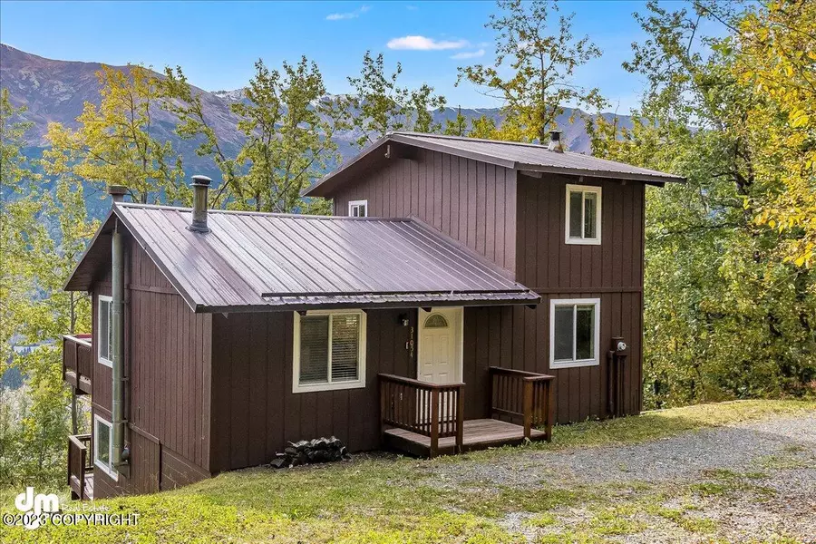 31054 Sagwon AVE, Eagle River, AK 99577