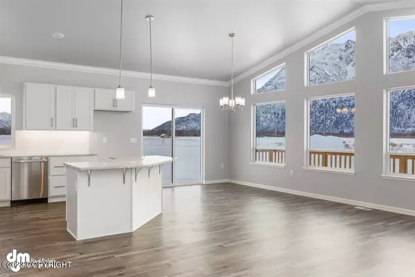 5289 S Sisters ST, Palmer, AK 99645