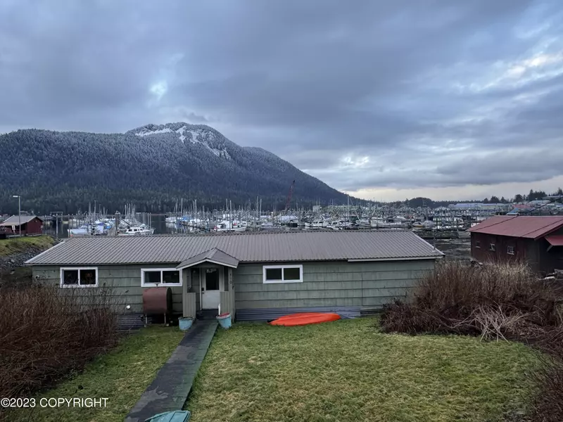 410 S Nordic DR, Petersburg, AK 99833