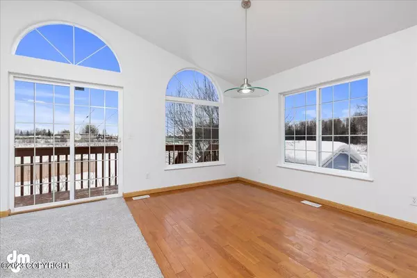 2853 Kristen CIR Anchorage, AK 99507