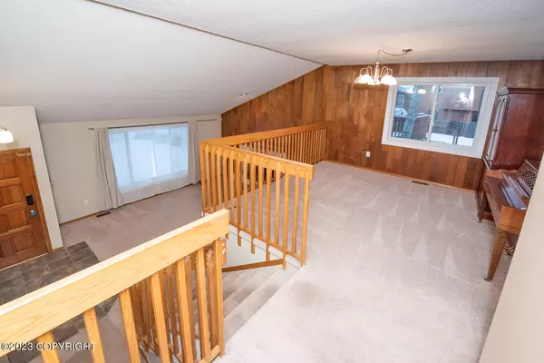 Anchorage, AK 99518,947 Fairwood DR