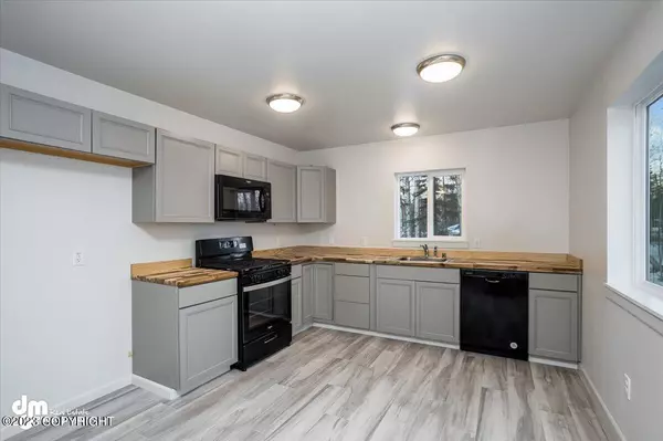 730 S Rainbow ST Wasilla, AK 99623