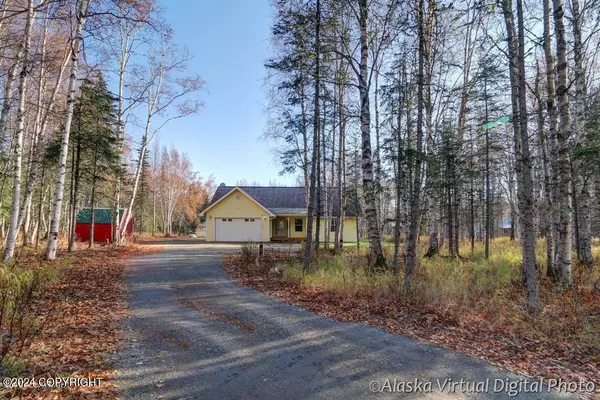 6455 N Sun CIR, Wasilla, AK 99654