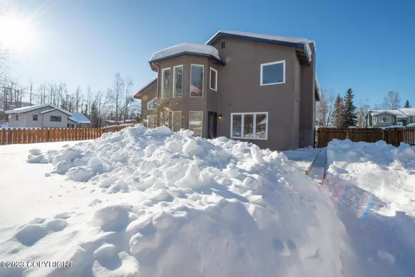 Eagle River, AK 99577,10911 Kaskanak DR