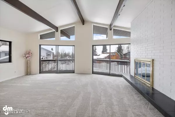 Anchorage, AK 99507,2160 Tudor Hills DR