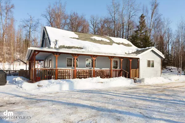 926 S Begich DR, Wasilla, AK 99654