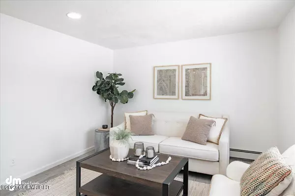 Anchorage, AK 99507,1747 Wickersham DR