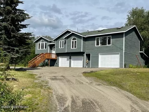 5511 W Phenix AVE, Wasilla, AK 99654