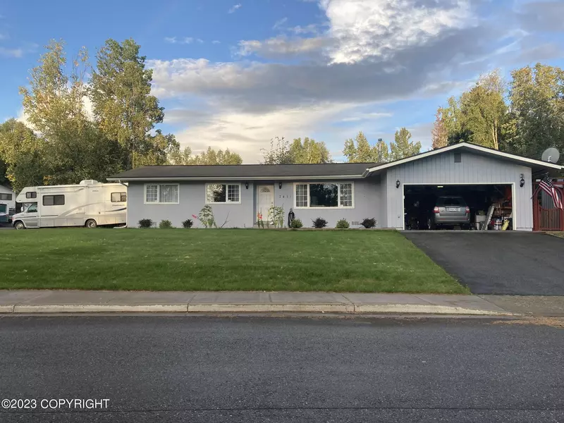 7411 Augustine DR, Anchorage, AK 99504