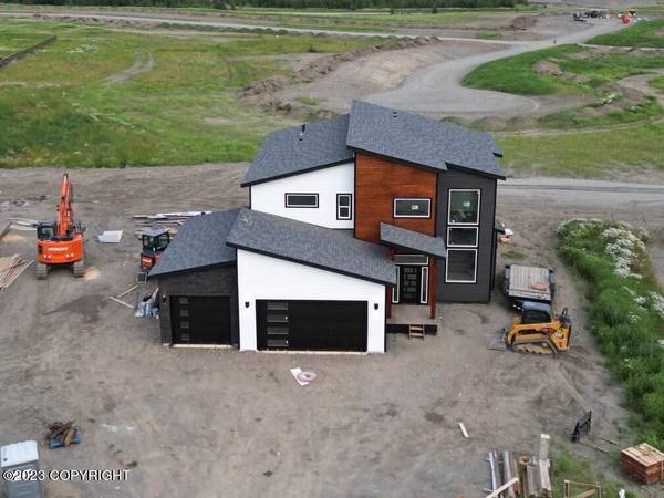 6686 E Exquisite DR, Palmer, AK 99645