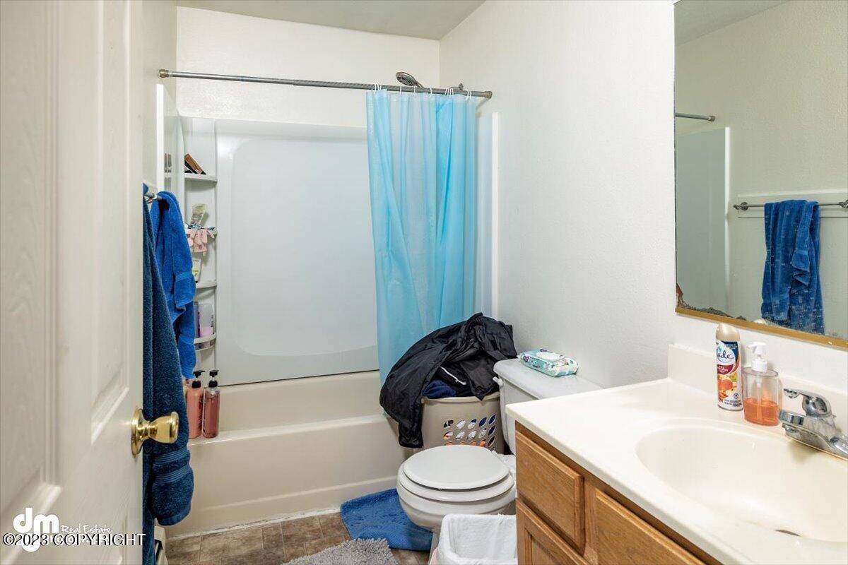 Anchorage, AK 99504,500 Bitterroot CIR