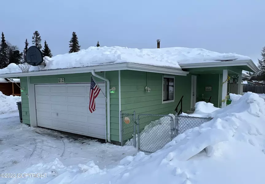 612 Ponderosa ST, Kenai, AK 99611