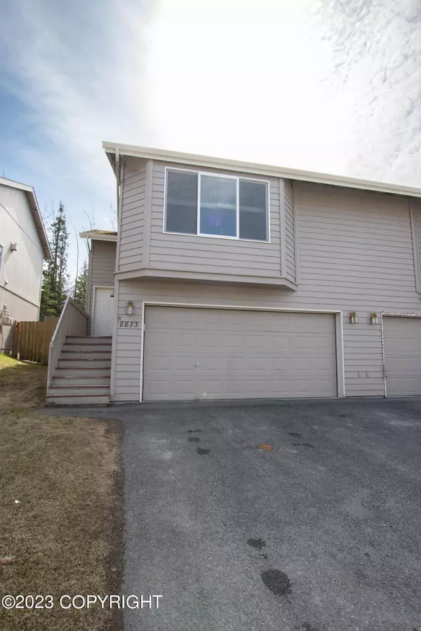 8873 Eagle Place LOOP #4, Eagle River, AK 99577