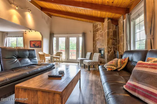 Anchorage, AK 99508,1819 Rogers Park CT