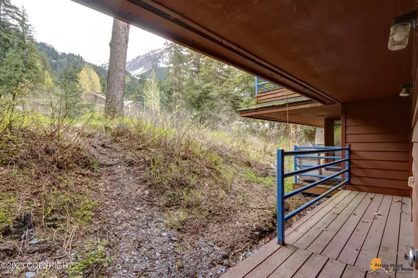 Girdwood, AK 99587,130 Taos RD #A2