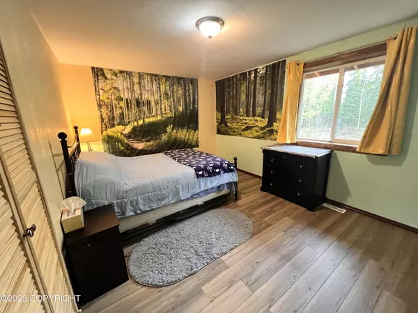 Tok, AK 99780,897 Jack Wade RD