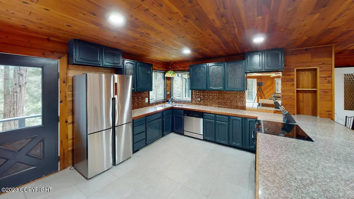 Sitka, AK 99835,103 Cedar Beach RD