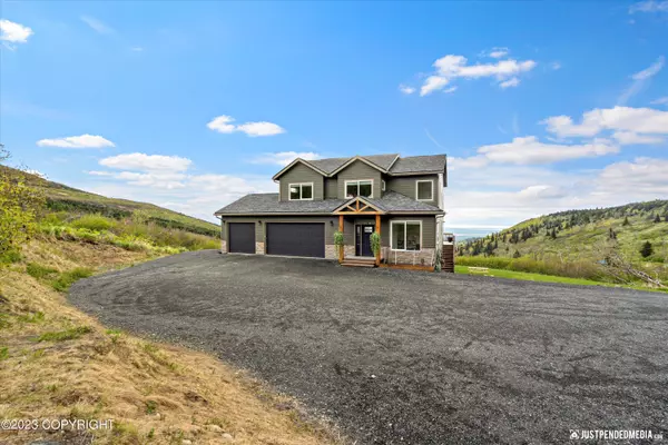 Anchorage, AK 99516,10380 Honey Bear LN