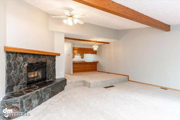 Anchorage, AK 99517,3050 Bridle LN