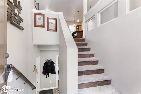 Eagle River, AK 99577,10862 Splendor LOOP