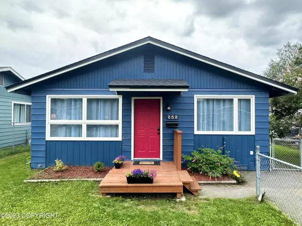 252 Bunn ST, Anchorage, AK 99508