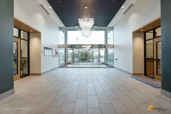 Anchorage, AK 99503,1400 W Benson BLVD #155