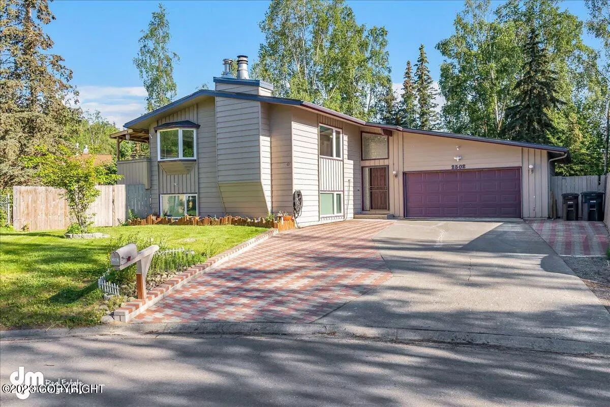 Anchorage, AK 99504,2502 Kilkenny CIR