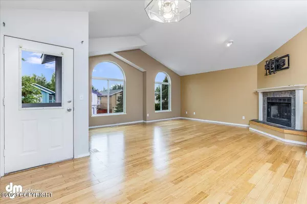 Anchorage, AK 99502,1945 Terrebonne LOOP