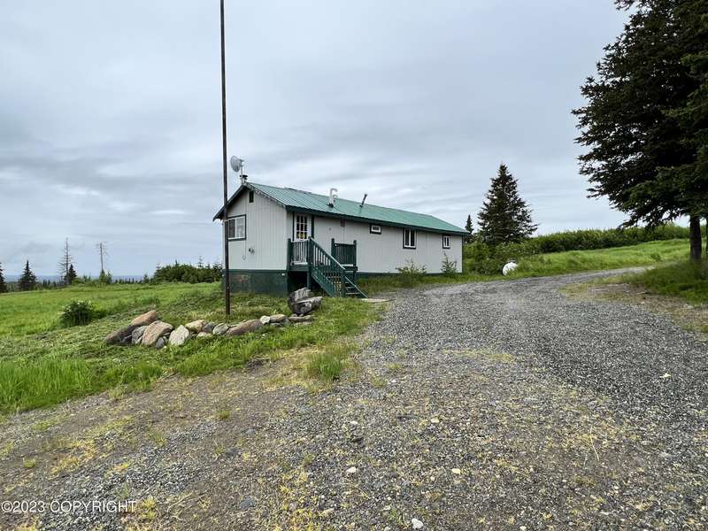 50714 Oil Well RD, Ninilchik, AK 99639