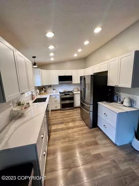 Eagle River, AK 99577,9500 Puffin CIR