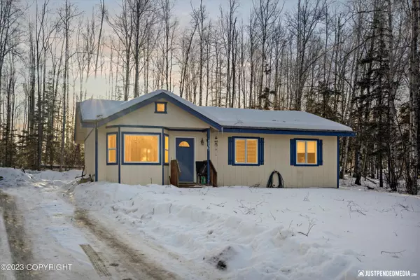 4830 W Ronnie's Circle, Wasilla, AK 99623