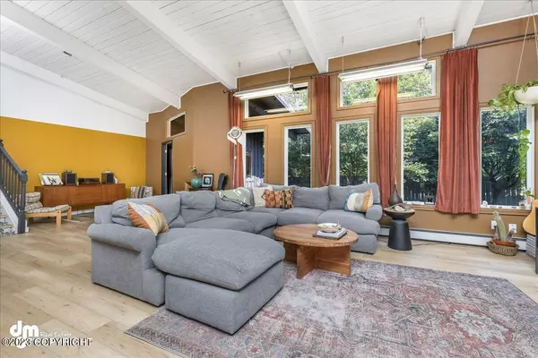 Anchorage, AK 99503,4208 Harrison ST