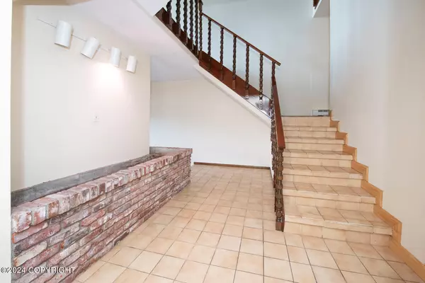 Anchorage, AK 99502,6504 Cutty Sark ST