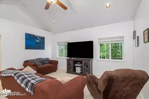 Wasilla, AK 99623,3317 N Alma DR