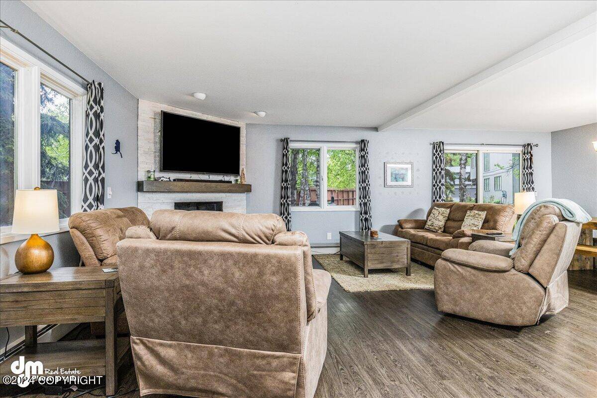 Anchorage, AK 99518,664 Highlander CIR