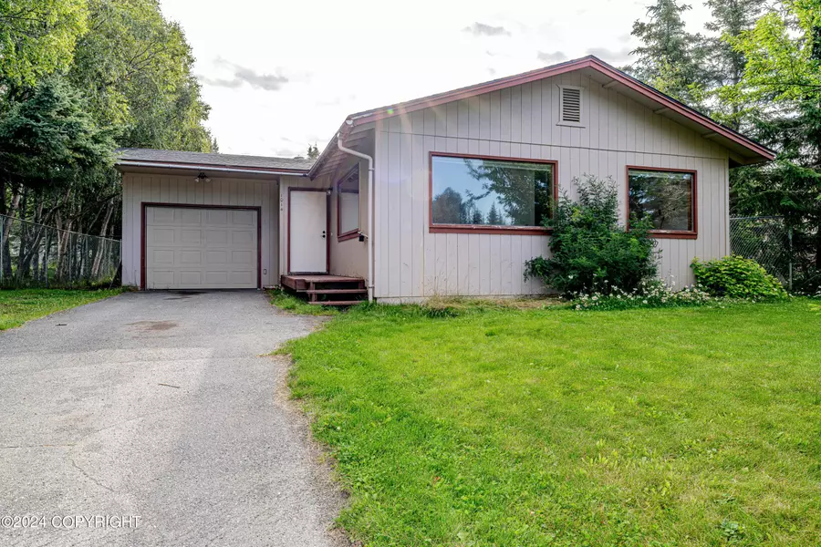 1014 Second ST, Kenai, AK 99611