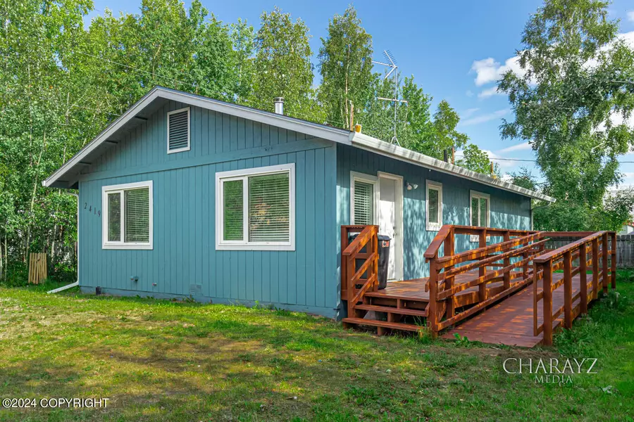 2419 Mercier ST, Fairbanks, AK 99701