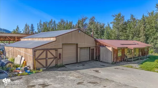 Palmer, AK 99645,22416 E Knik River RD