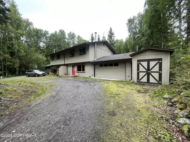 20713 Starner ST, Chugiak, AK 99567