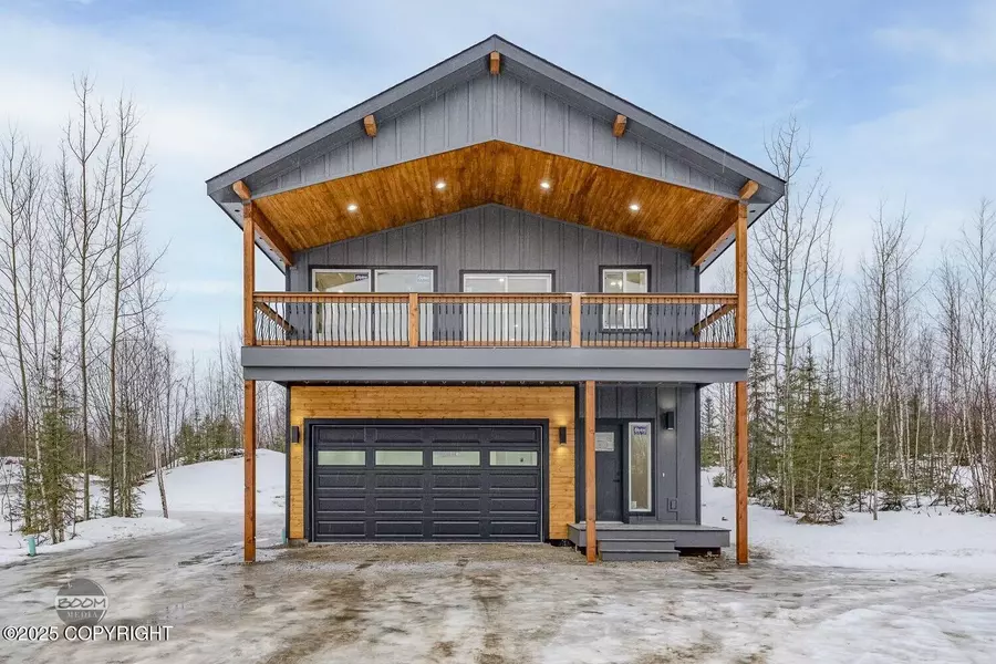 199 N Beaver Lodge RD, Big Lake, AK 99652