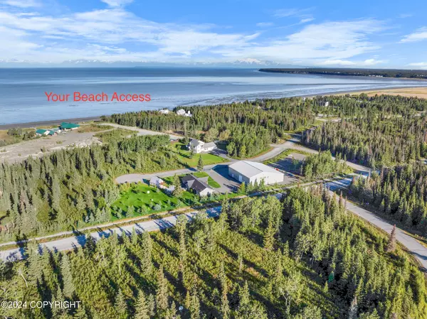 37670 Sailors Watch CIR, Kenai, AK 99611