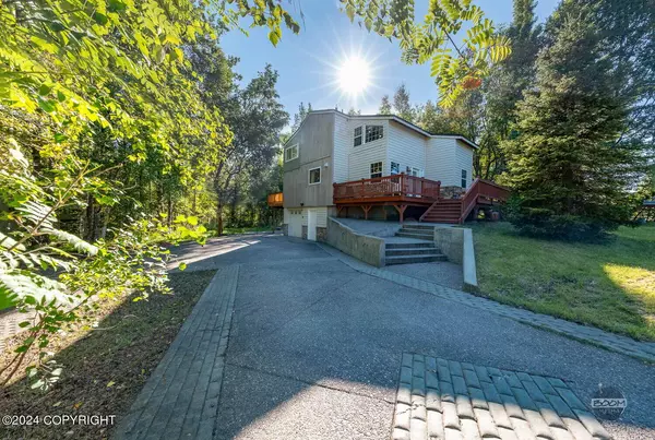 24236 Hearthstone DR, Chugiak, AK 99567