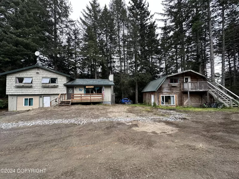 330 Eagle Run LOOP, Seldovia, AK 99663