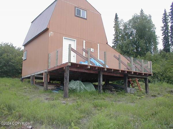 L18 B3 No Road, Skwentna, AK 99667