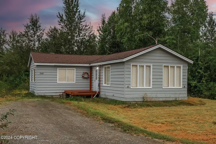 7141 W Wellington DR, Wasilla, AK 99623