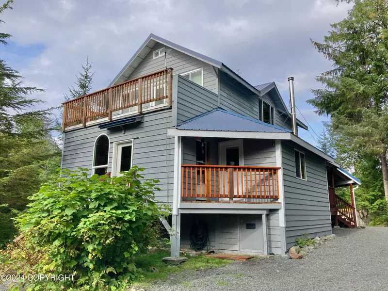 410 Minke Loop, Coffman Cove, AK 99918